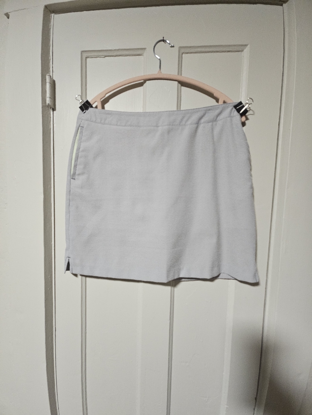 Greg Norman Skort | Grey Seersucker w/ Green Accent | Size 8